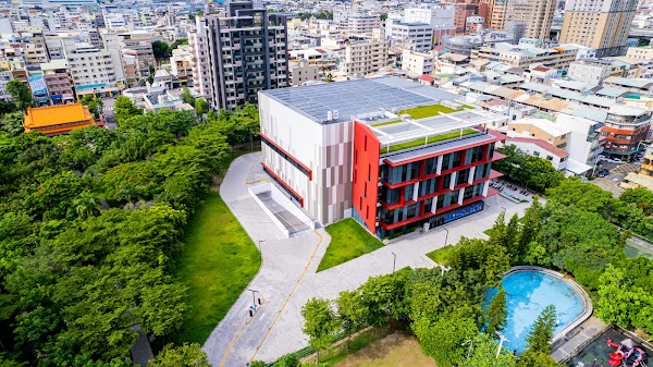 潭子國民運動中心